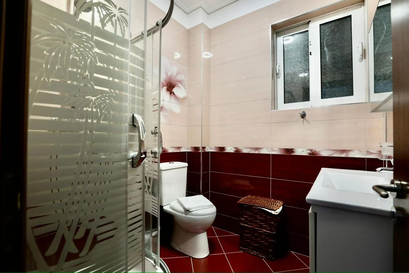 Parid Apartment Polisi i Vogel