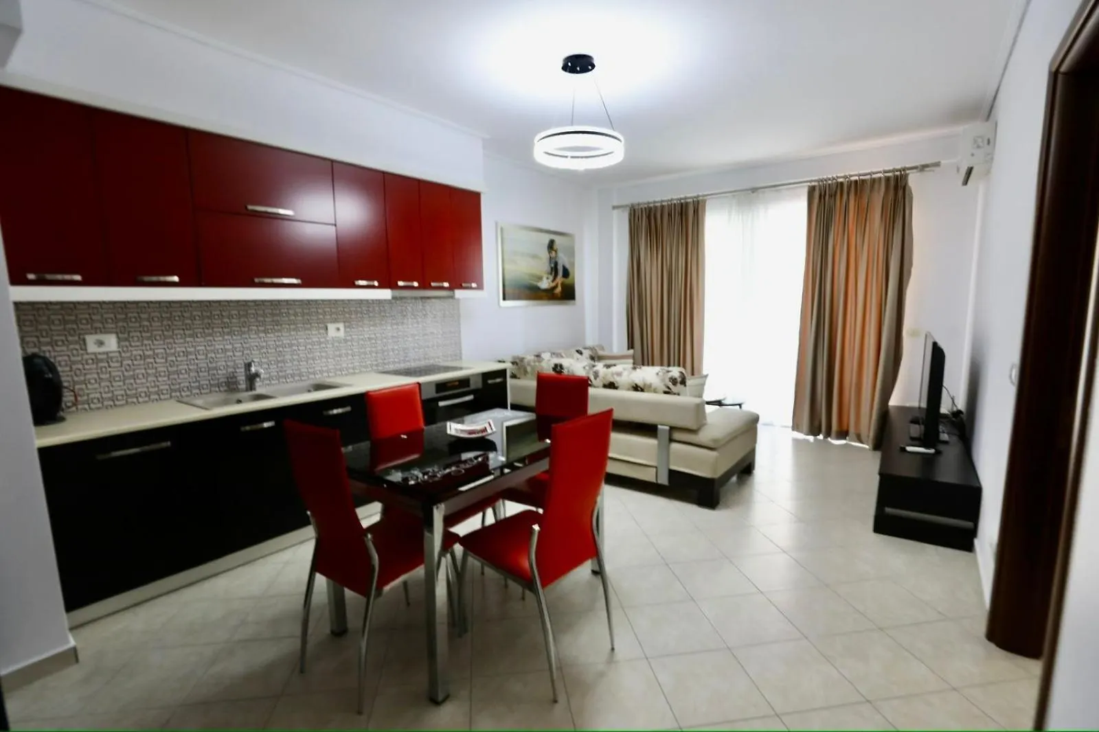 Parid Apartment Polisi i Vogel